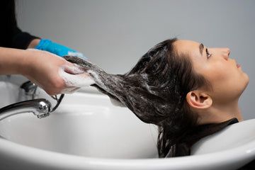 Hair Shampooing In a Right Way