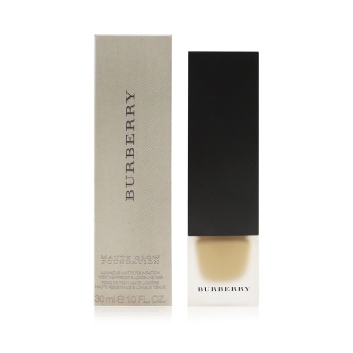 Matte Glow Foundation –